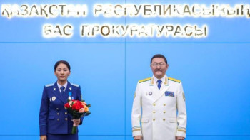 Фотография к новости: Айжан Аймағанова мен Саяхат Нұрбеков "Ерен еңбегі үшін" медалімен марапатталды