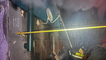 Фотография к новости: БҚО өрт сөндірушілері саяжайдағы өртті сөндірді