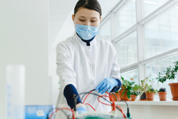 Фотография к новости: Алматыда сүт безі обырына қарсы препараттар шығарыла бастайды