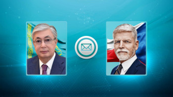 Фотография к новости: Президент Чех Республикасының Тәуелсіздік күнімен құттықтады