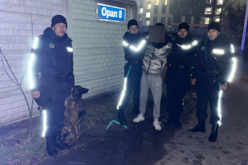 Фотография к новости: Ұлан сарбаздары жоғалған баланы тауып, нашақорды ұстады