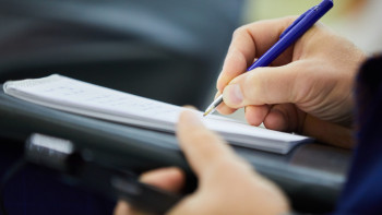 Фотография к новости: Мемлекеттік органдарда 7200-ге жуық заңбұзушылық тіркелді