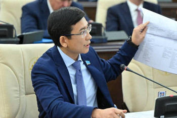 Фотография к новости: Асхат Аймағамбетов қуанышты жаңалығын айтты