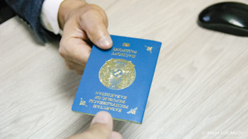 Фотография к новости: Павлодар облысында мыңға жуық азамат қандас мәртебесін алды