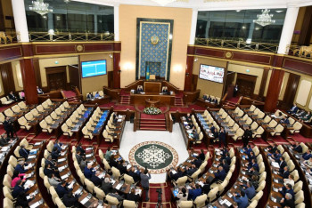 Фотография к новости: Мәжіліс Ұлттық қордан кепілдендірілген трансферт туралы заңды қабылдады