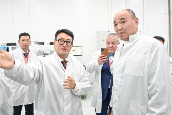 Фотография к новости: Алматыда автомобильдерге арналған мультимедиялық жүйелер зауыты іске қосылды