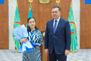 Фотография к новости: Жол жұмысшысы: Жұмысқа ынтамен келуімнің себебі - менің әріптестерім