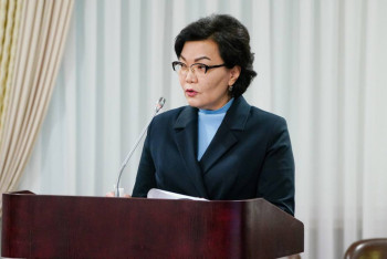 Фотография к новости: Елімізде әлеуметтік қызметкердің тиісті біліктілігі жоқ - Жақыпова