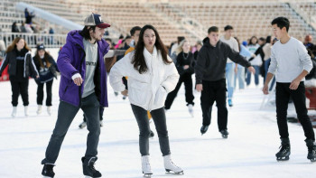 Фотография к новости: «Медеу» мұз айдынында жаппай сырғанау маусымы ашылды