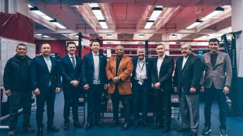 Фотография к новости: Геннадий Головкин АҚШ-тағы жаттығу орталығында болды