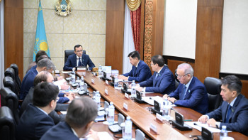 Фотография к новости: Сенатта сот жүйесін реформалау туралы заң қаралды