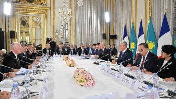 Фотография к новости: Президент Қазақстан-Франция инвестициялық дөңгелек үстеліне қатысты