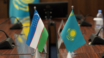 Фотография к новости: Оқу-ағарту министрі Өзбекстанның Қазақстандағы елшісін қабылдады