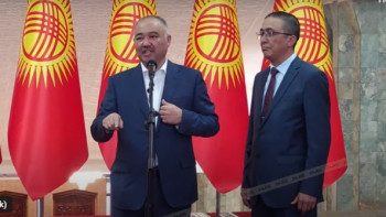 Фотография к новости: Былтыр туын өзгерткен қырғыздар енді әнұранын ауыстырмақшы