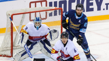 Фотография к новости: Қазақстан құрамасы шайбалы хоккейден Азия чемпионатын сәтсіз бастады