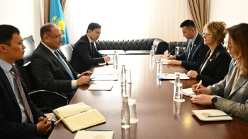 Фотография к новости: СІМ-де халықаралық гуманитарлық құқықтың өзекті мәселелері талқыланды