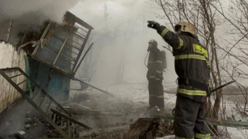 Фотография к новости: Өскеменде жеке үйдің шатыры өртенді