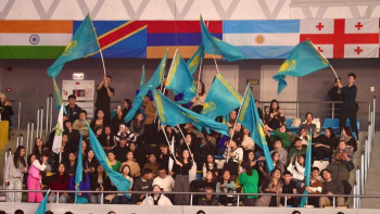 Фотография к новости: Самбодан ӘЧ: Астана жастары шетелдік жанкүйерлерді тәнті етті