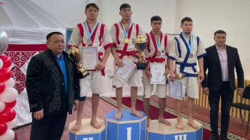 Фотография к новости: Абай облысында колледж студенттері арасында қазақ күресінен турнир өтті