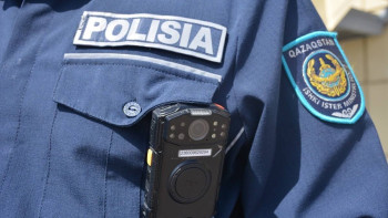 Фотография к новости: Алматыда төбелестен полиция қызметкері жарақат алды