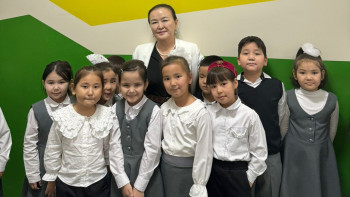 Фотография к новости: Маман бала құқықтарының бұзылуы мен суицид себептерін айтты