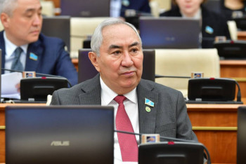 Фотография к новости: Депутат футбол федерациясының басшылығына жүрегі қазақ деп соғатын азаматты қоюды сұрады