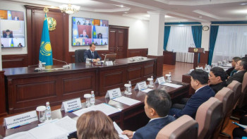 Фотография к новости: ІІМ-де нашақорлық және есірткі бизнесіне қарсы күрес мәселесі талқыланды