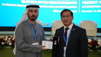 Фотография к новости: Елордада Мемлекеттік басқару академиясының  30 жылдығы атап өтілді