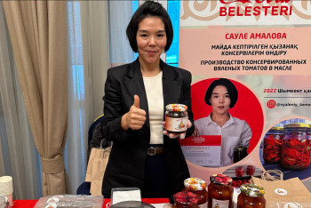 Фотография к новости: Шымкенттік келіншек қызанақ қақтап кәсіп ашқан