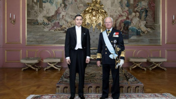 Фотография к новости: Қазақстан Елшісі Швеция Короліне сенім грамоталарын тапсырды