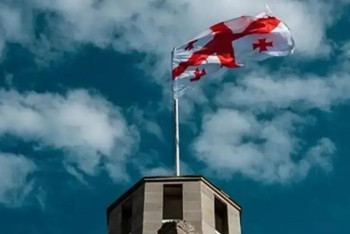 Фотография к новости: Грузияда сайлаудан соң наразылық акциясы басталды