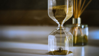 Фотография к новости: "Ғылыми тұрғыда дұрыс шешім". Үкімет қазіргі уақыт белдеуін қолдайды