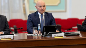 Фотография к новости: Теңге тұрақты валюта – Қуантыров