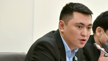 Фотография к новости: Қайырымдылық қорлары тексерілу керек – Дәулет Мұқаев