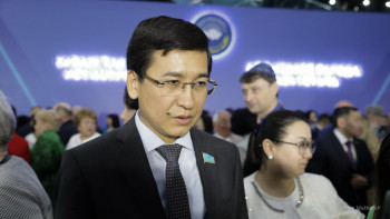 Фотография к новости: "Бүгін қуанып тұрмын". Аймағамбетов әділетсіздік жойылғанын айтты