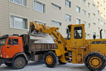 Фотография к новости: Елордада қар тазалауға 800-ден астам техника шықты