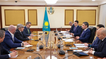 Фотография к новости: Өндірісті локализациялау келешегі талқыланды