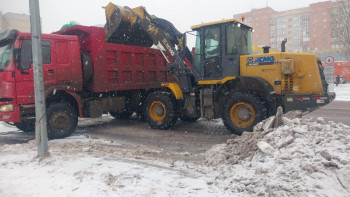 Фотография к новости: Астанада қар тазалауға 900-ден астам техника шықты