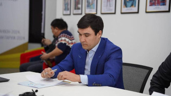 Фотография к новости: Серік Сәпиев мемлекеттік қызметке қайта оралды