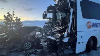 Фотография к новости: Түркияда автобус апатқа ұшырап, 30 адам зардап шекті