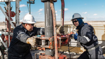 Фотография к новости: Қазақстанда мұнай-газ саласында неше адам жұмыс істейді
