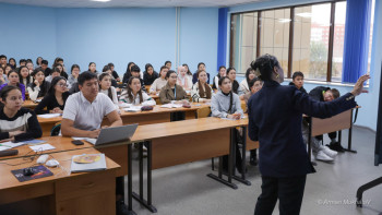 Фотография к новости: Ғалымдар әулеті. Бір университетте 30-ға жуық отбасы еңбек етіп жүр