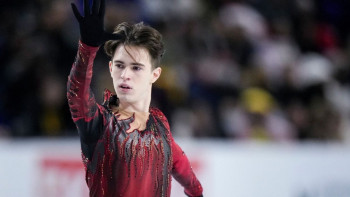 Фотография к новости: Михаил Шайдоров мәнерлеп сырғанаудан күміс медаль иеленді