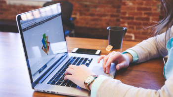 Фотография к новости: Астанада біраз студент онлайн оқиды