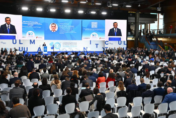 Фотография к новости: Мәулен Әшімбаев БҰҰ бас хатшысы Антониу Гутерришпен кездесті