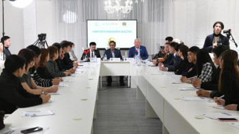 Фотография к новости: Елордада "Тәртіпті өзіңнен баста" шарасы өтті