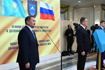 Фотография к новости: ҚазҰУ-дің Омбыдағы филиалы ресми түрде ашылды