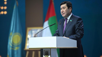 Фотография к новости: Ерлан Қошанов БАӘ елдерімен Парламентаралық байланысты одан әрі нығайтуға шақырды