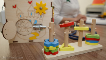 Фотография к новости: Бала күтімін шетелдік тәрбиешіге тапсыратын ата-ана көбейген