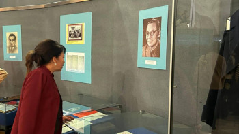 Фотография к новости: Алматыда ақын-жазушылардың сирек кездесетін жеке заттары көрмеге қойылды